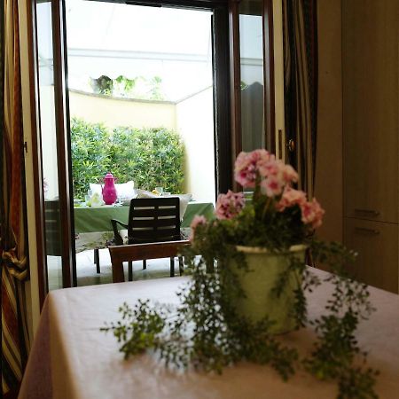 Sweet Central Appartment Сан-Бенедетто-дель-Тронто Екстер'єр фото